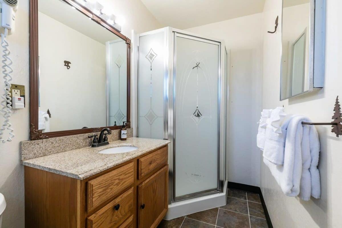 Lakeside Studio Steps From The Beach Tahoe Vista Exterior photo