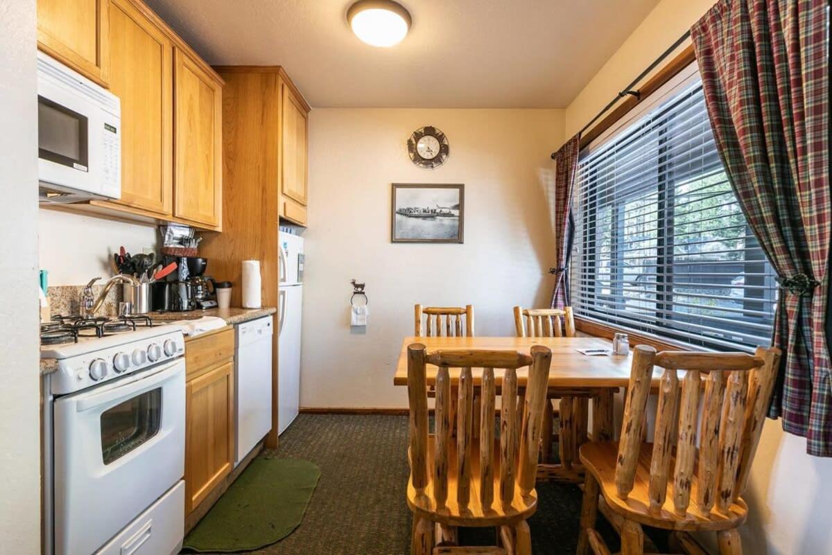 Lakeside Studio Steps From The Beach Tahoe Vista Exterior photo
